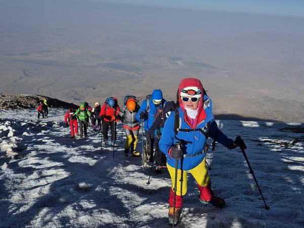 d2o:ararat-5137m-spre-arca-lui-noe
